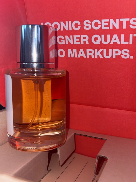 Dossier Other - Amber Glass Fragrance Bottle with Silver Cap